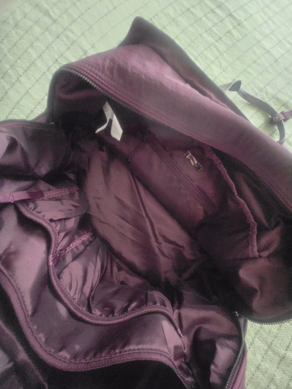 Lululemon Go Getter Plum Tote Bag 25L Like NEW - Picture 8 of 8